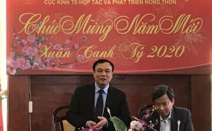 Cục trưởng Lê Đức Thịnh chúc tết Cán bộ, Công chức, Viên chức Cục Kinh tế hợp tác và Phát triển nông thôn Cục trưởng Lê Đức Thịnh chúc tết Cán bộ, Công chức, Viên chức Cục Kinh tế hợp tác và Phát triển nông thôn